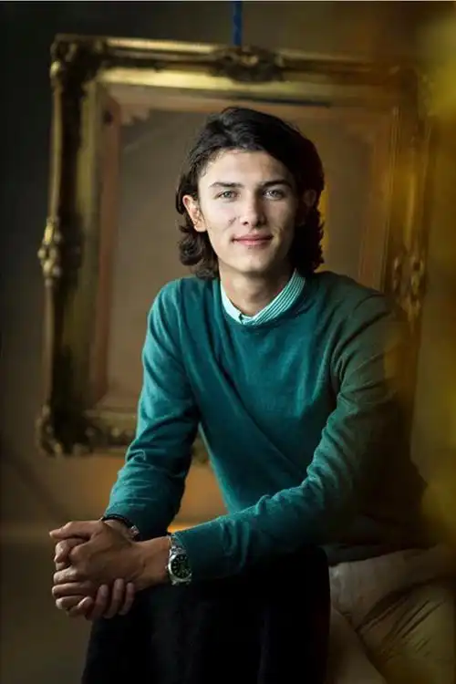 尼古拉王子一直被人们评为全球最帅的王子.