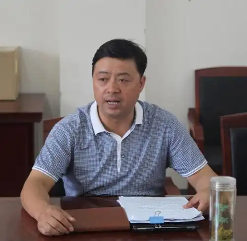 吕国富副校长讲话