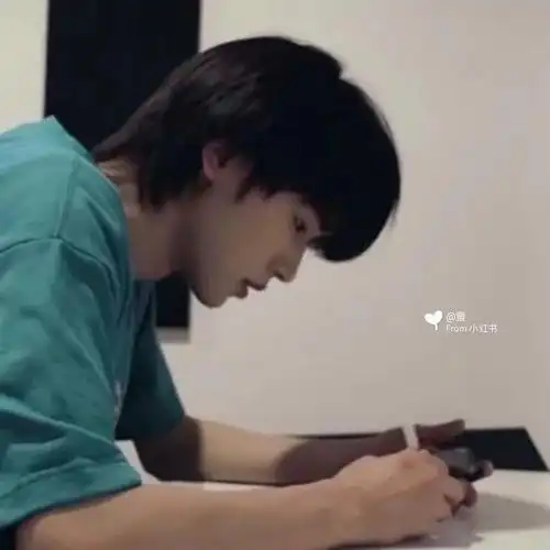 小宋祝你暑假快乐呀～#宋亚轩  #小宋老师