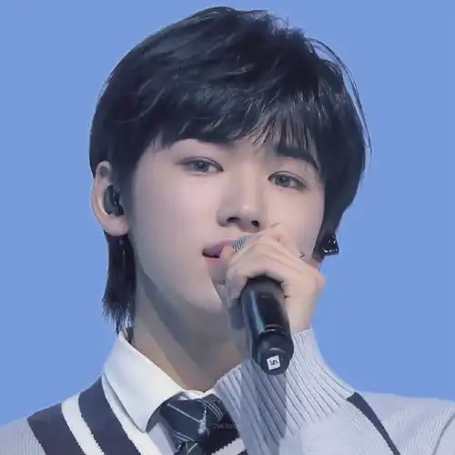 宋亚轩壁纸背景图芽芽真建模脸啊