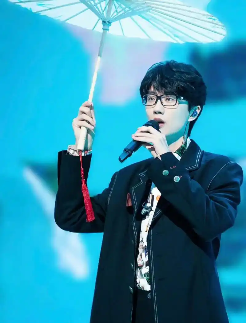 许嵩.##许嵩  - 抖音