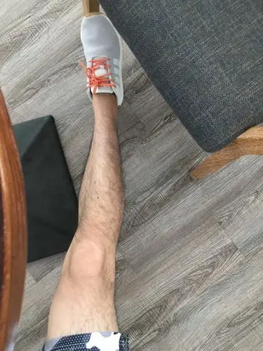 男生的腿毛应该怎么打理? - 期权论坛