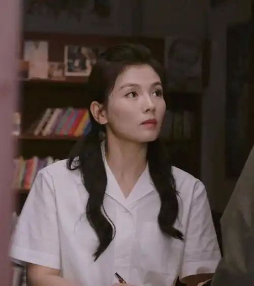 事实证明,"国民女神"刘涛,已经走上另外一条"不归路"