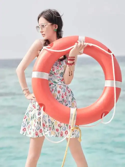 叮你有一份马尔代夫记忆请查收佟丽娅