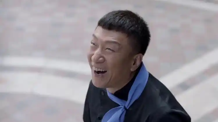 好先生孙红雷成功踢馆进入酒店当上大厨