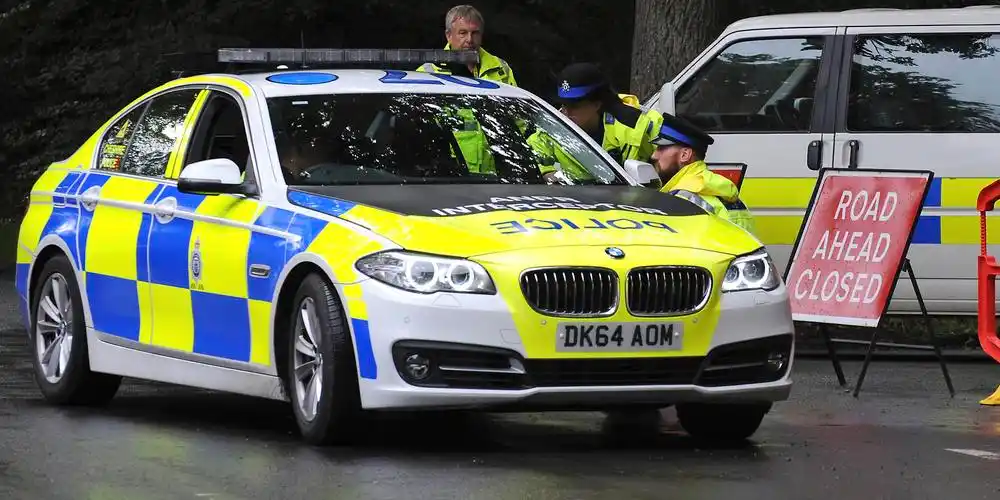 英国警队谈马色变 全面停用宝马3系警车