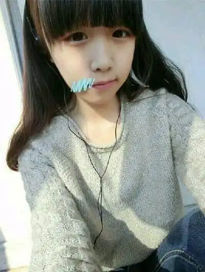 14岁漂亮女生照片萌萌的