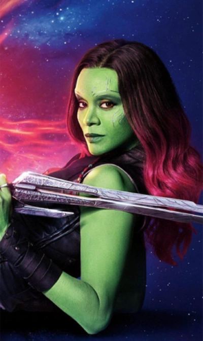 阿凡达女主成全球首个双20亿美元票房之王