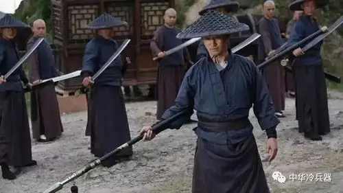 若想提高战场上的胜率,如何在战场上选择适合的冷兵器?_长枪