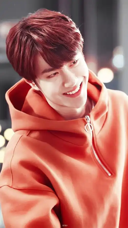 治愈系王一博的括弧笑