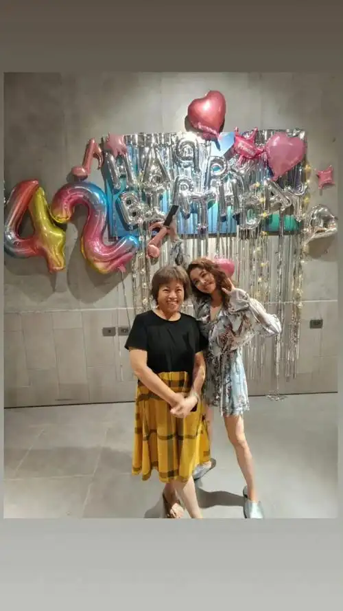 蔡依林915生日快乐##蔡依林晒庆生照