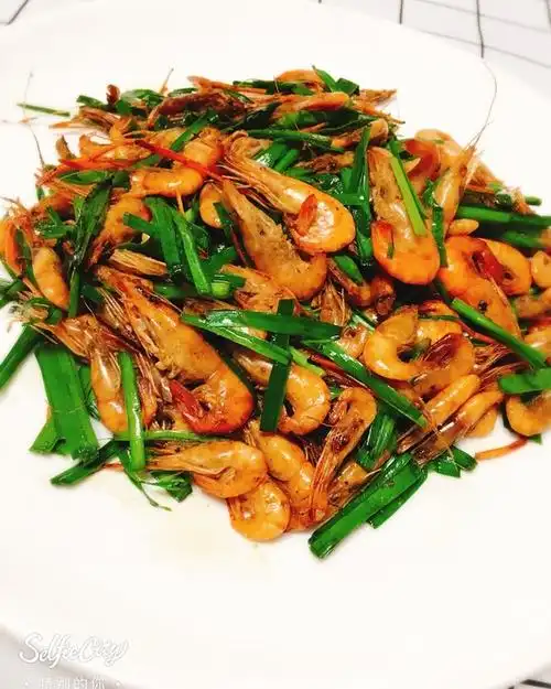 手机用户7053_698o做的小河虾炒韭菜