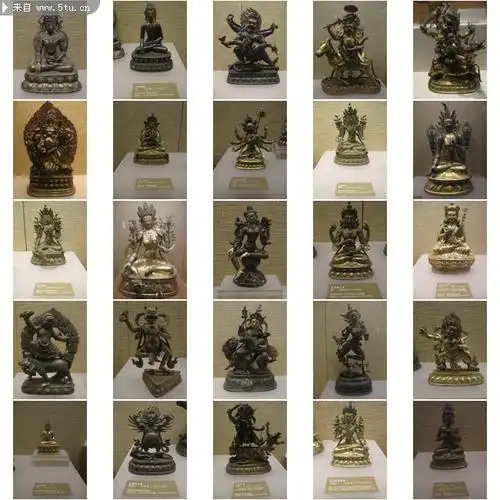 藏传佛教铜鎏金佛像图片素材