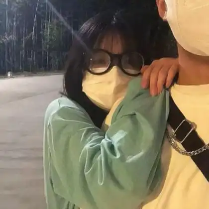 真人情头戴口罩双人同框图片