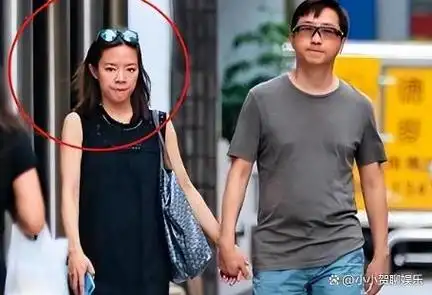 庾澄庆携全家参加儿子毕业典礼现任妻子气质温婉伊能静未出现