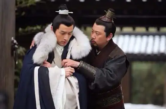 琅琊榜中祁王是谁祁王是怎么死的跟梅长苏是什么关系答:祁王,名叫萧