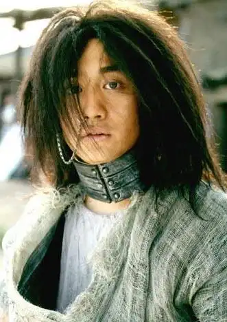 资料图片:吕布造型1(黄磊饰)--苦少年装扮