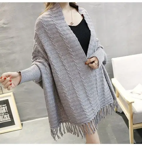 pq31218# 中长款蝙蝠衫羊绒披肩带袖子针织开衫羊毛流苏斗篷外套女