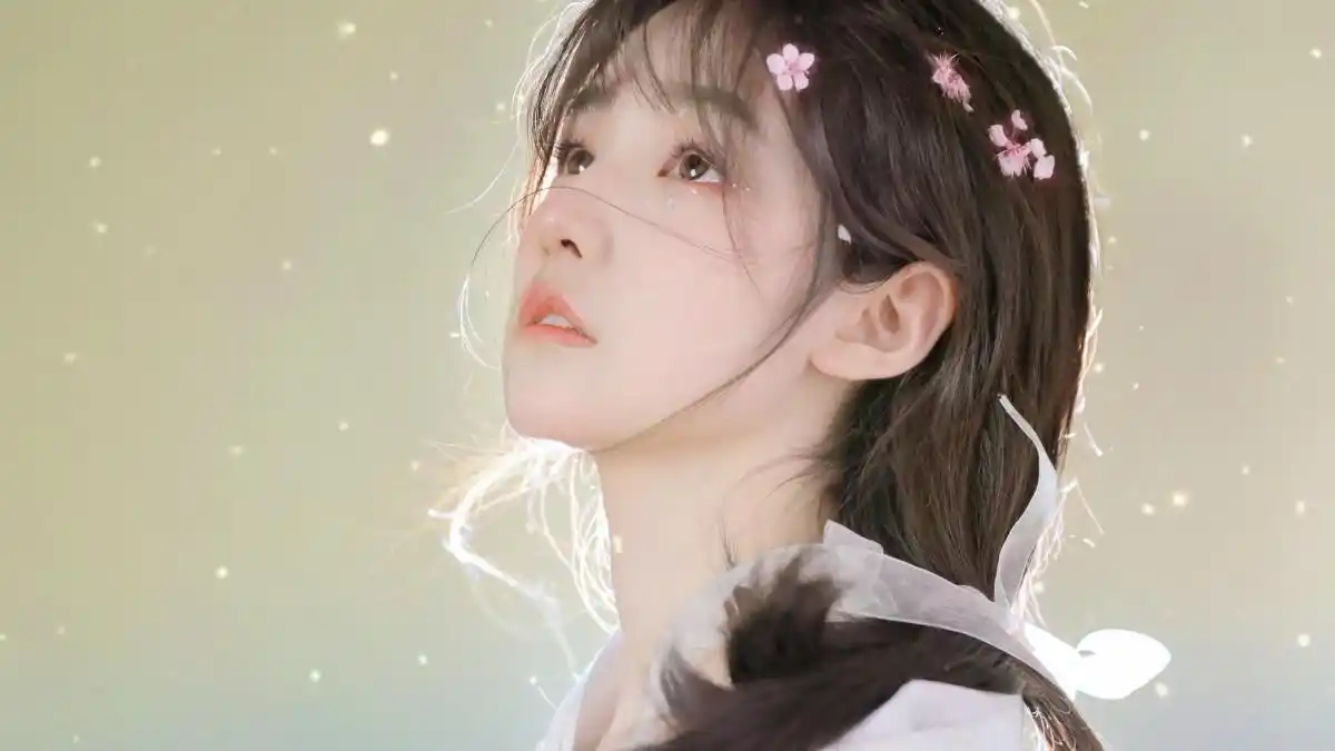 萌哒哒的仙气少女图片-美女壁纸-高清美女图片-娟娟壁纸