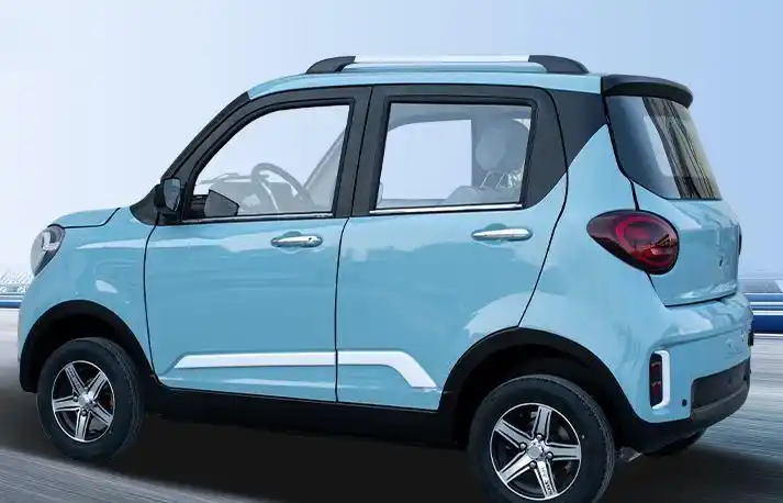 2款电动四轮车8000元起步冷暖空调油电增程器适合老年人