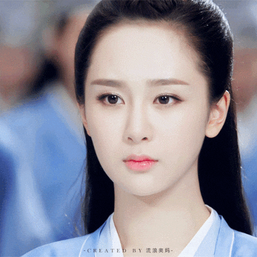 原创杨紫的蓝衣陆雪琪杨幂的蓝衣白浅这些蓝衣美人让人惊鸿一瞥