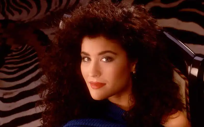 壁纸分辨率:(1920x1200)