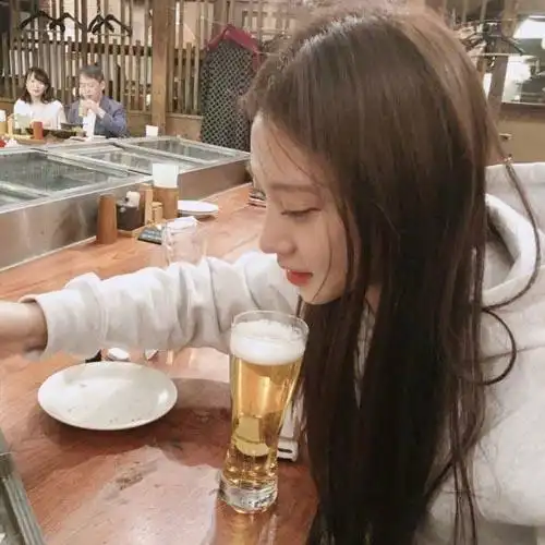 气质侧脸女生头像系列 热情别给错了人