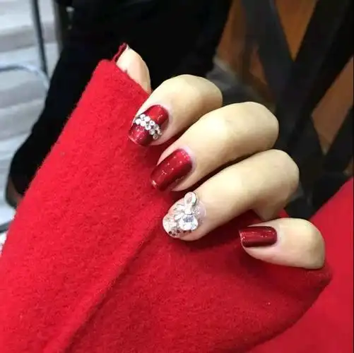 过年大红色的都是好喜欢哦! -测评室社区 - 美甲帮