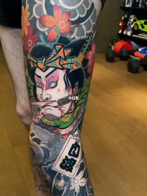 杭州叁余纹身,小腿遮盖#杭州日式老传统满背纹身  #杭州日式老传统