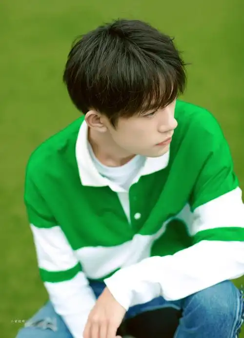 易烊千玺 - 堆糖,美图壁纸兴趣社区