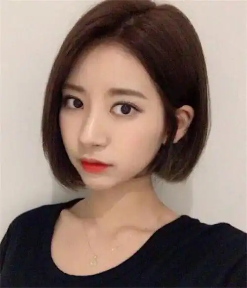 2021韩式短发发型女图片,秋季必火的短发发型