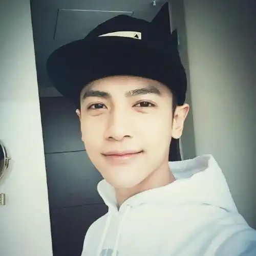 一起倒数跨年##今天我长这样