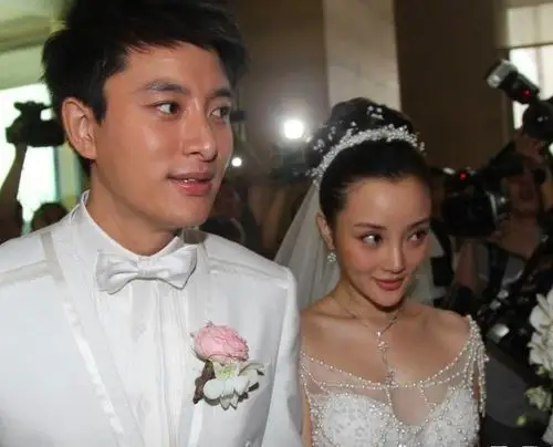 李小璐称情感上一直包容贾乃亮,吐槽老公生活中不会道歉经常冷战