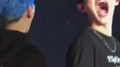 灿烈:伯贤你看见我的大金牙了吗