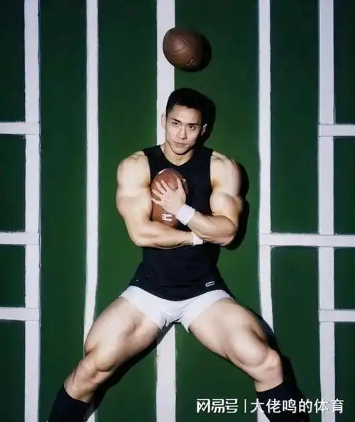 运动员身材天花板, 狗背熊腰腱子肉身材, 没几个健身教练能够达到