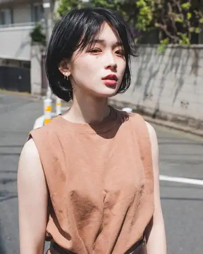 减龄波波头,三十岁以后剪这样的短发更优雅