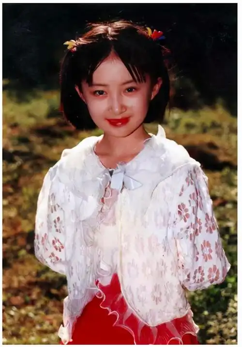 多看看舒畅小时候的样子呗简直是可爱到爆炸好吗