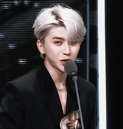 9804060804060804蔡徐坤    【头像≠粉籍】6138