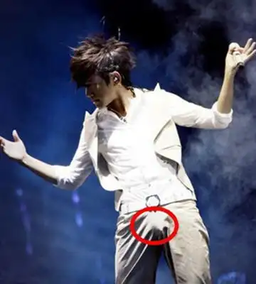 男人见到美女下半身起生理反应的尴尬图片(2)_港台星闻_明星-超级明星