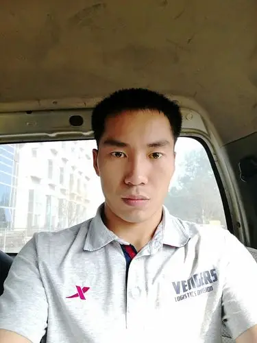 阳光男孩资料照片_河北唐山征婚交友_珍爱网