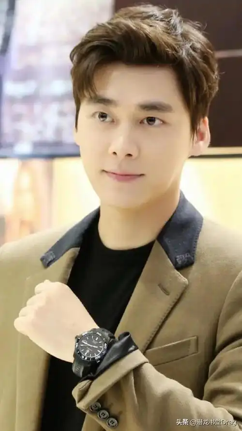 李易峰资产有多少他说随便挥霍如今他作为公司的产品要下架了