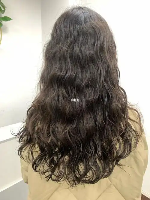 水波纹烫发成功上车 第一次烫 个人觉得很成功 绝了_烫发_时尚_发型