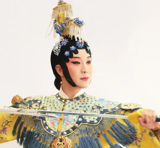 12年后再听李玉刚唱《新贵妃醉酒》,如今已物是人非,感慨万千_舞台