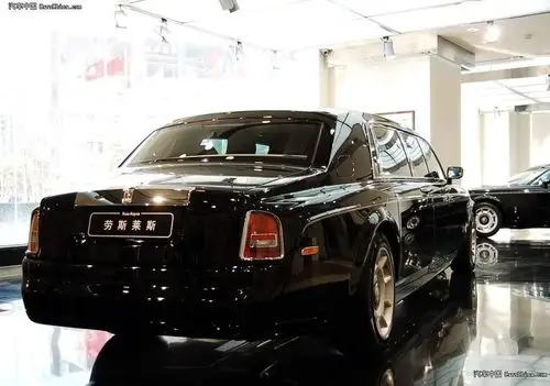 车身外观(199) |车厢座椅(236) |中控方向盘(162) |其它与改装(334)