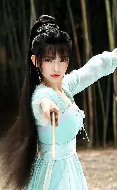 程潇古装美图二