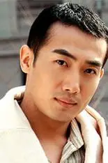 郁风(艾东饰演)