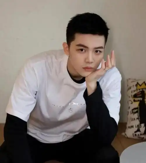 2021年度男士最帅短发 时尚男生短发造型 - 男士短发 - 发型社