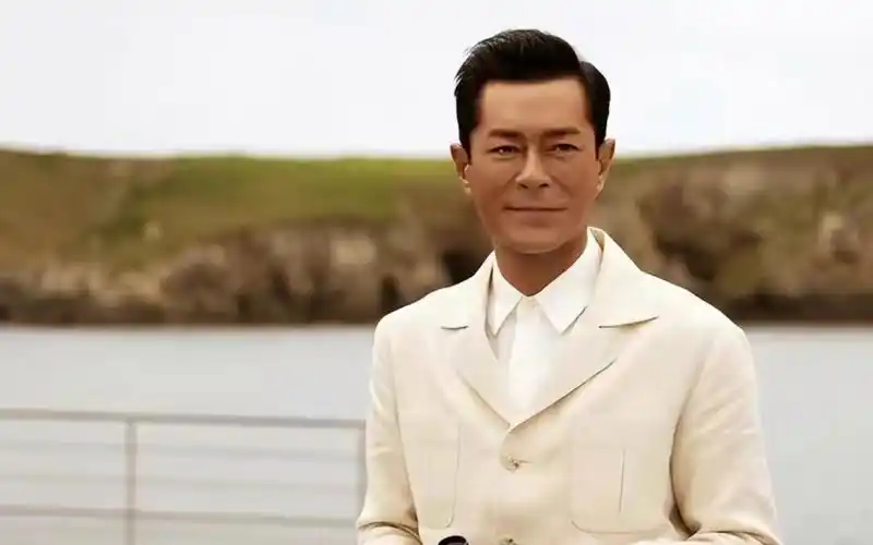 51岁再被曝隐婚生子?古天乐的坎坷情史,藏着太多意难平