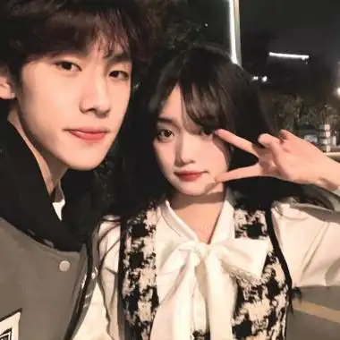 真人霸气的情侣双人情头好看很霸气的真人情头浪漫