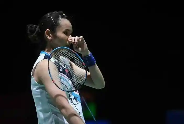 原创戴资颖惊艳羽坛的球场魔术师再到久经沙场仍为梦坚持的老将